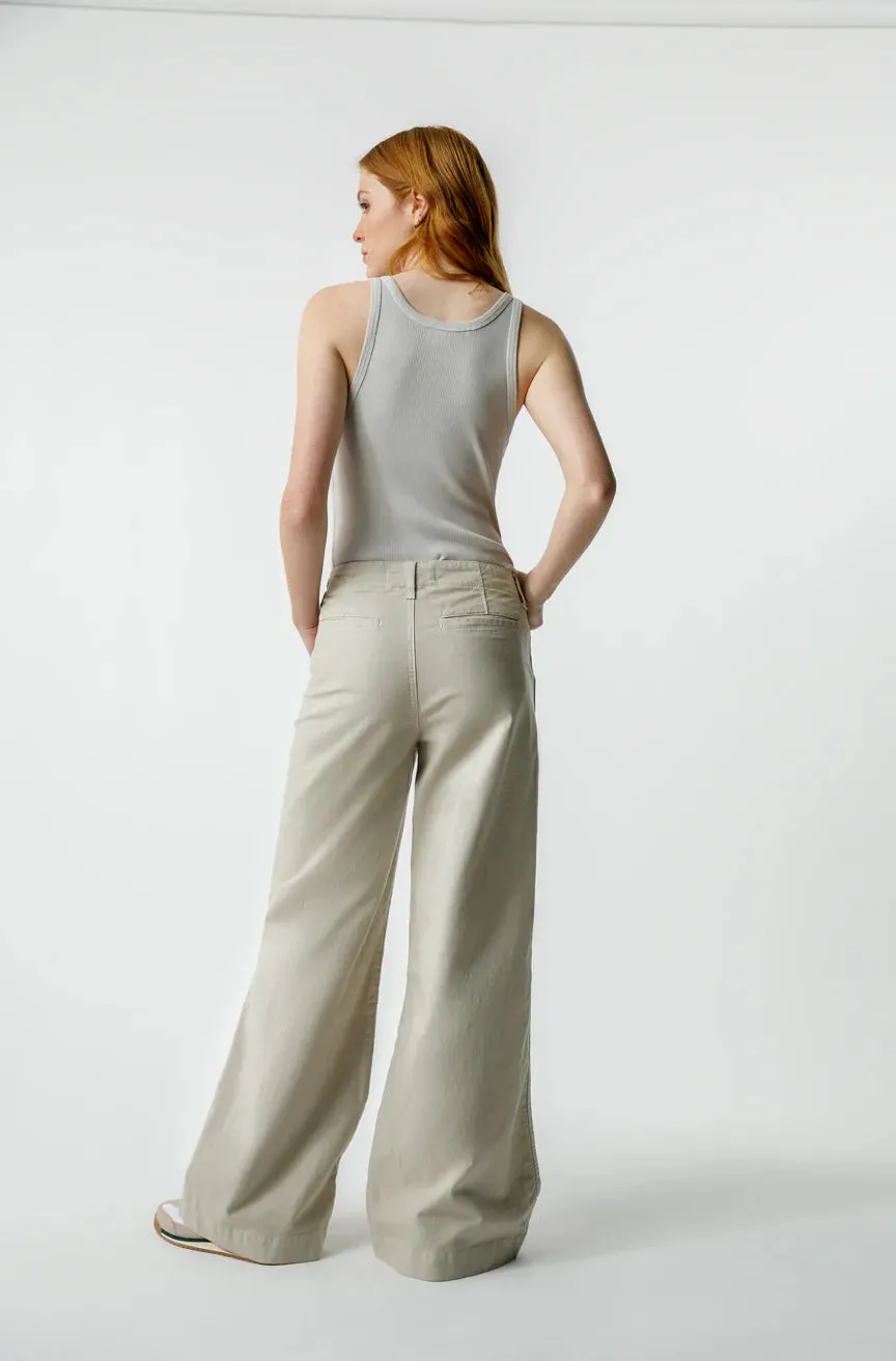 AMO Denim Edith in Pumice