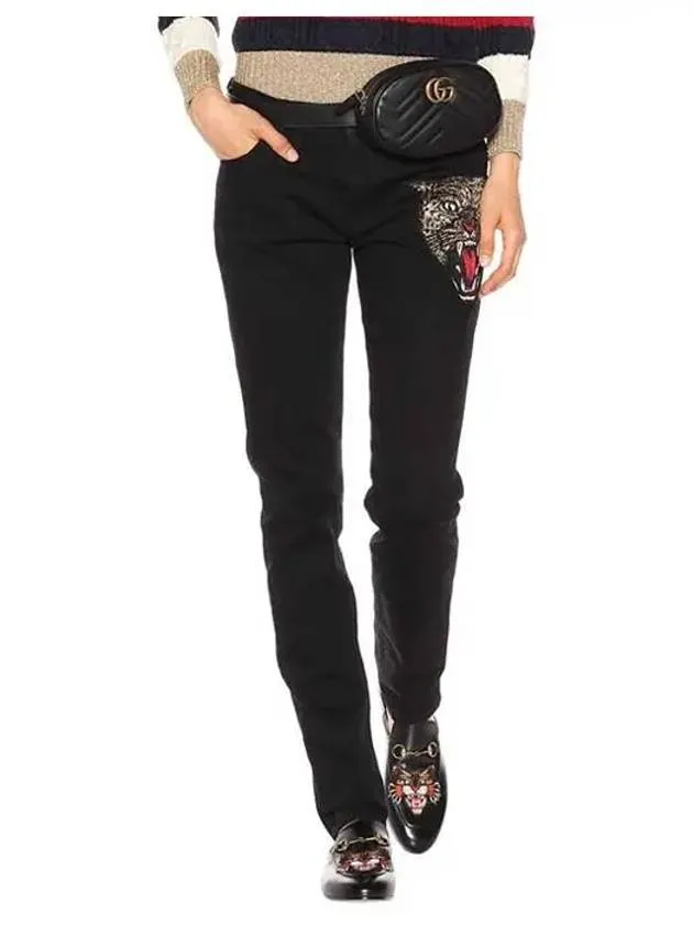 Angry cat embroidery patch black jeans 470225