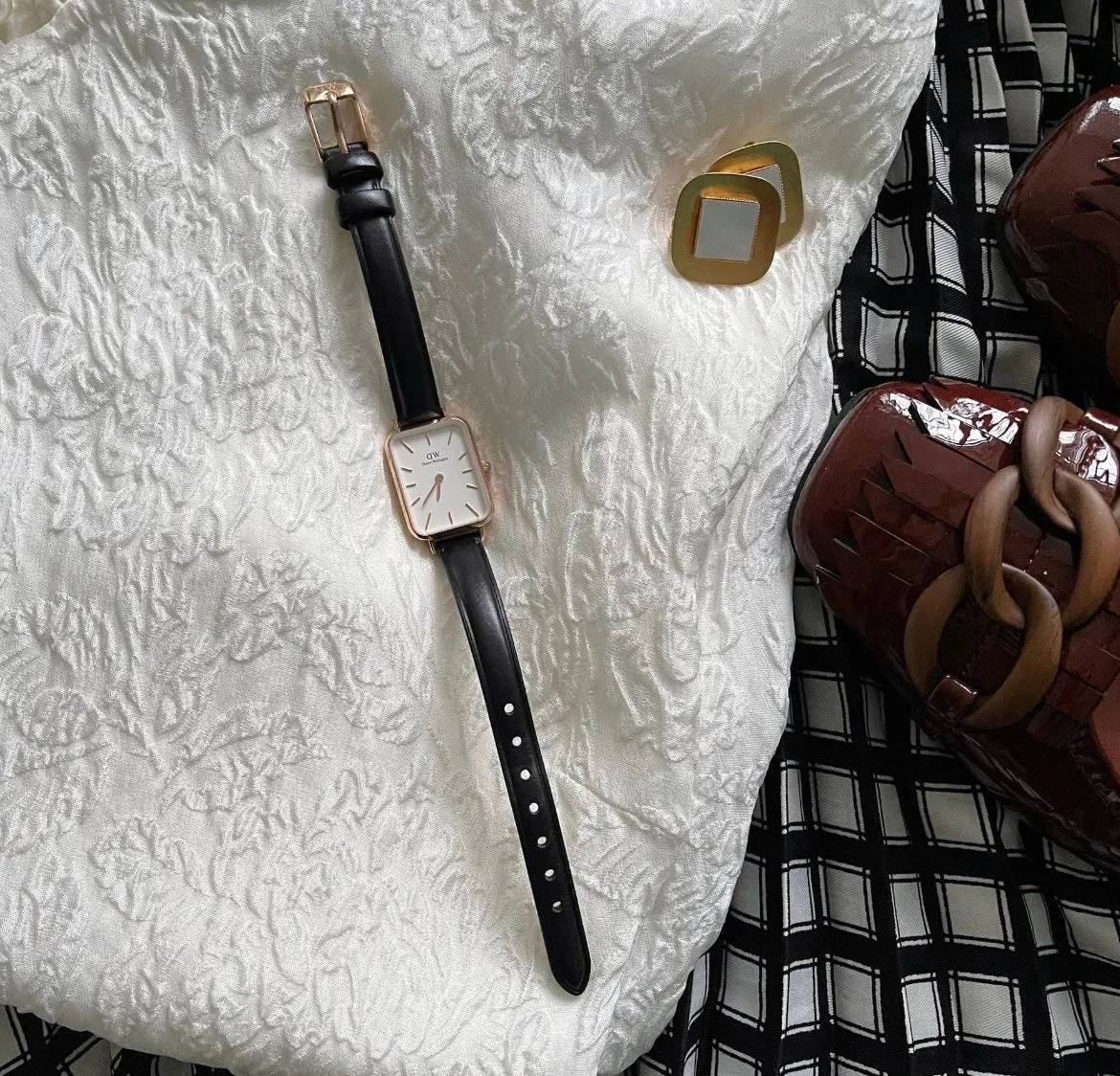 Gold Daniel Wellington Quadro Pressed Sheffield Women's Watch